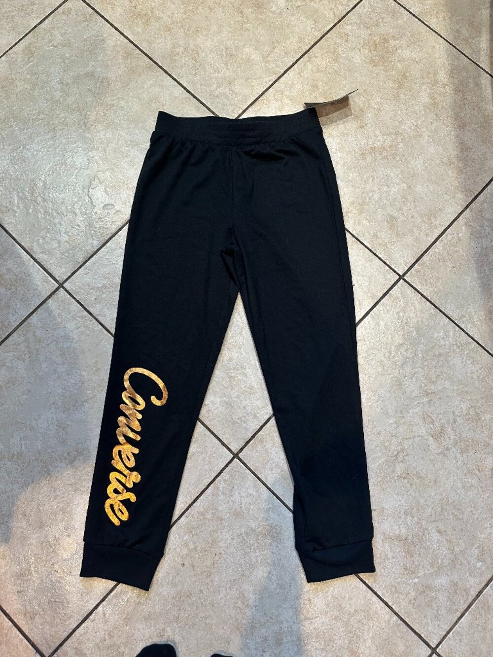 Girls Converse joggers nwt size Large